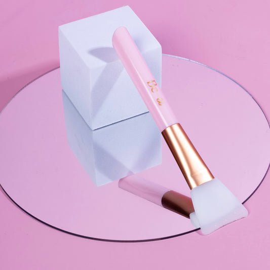 Mask applicator brush